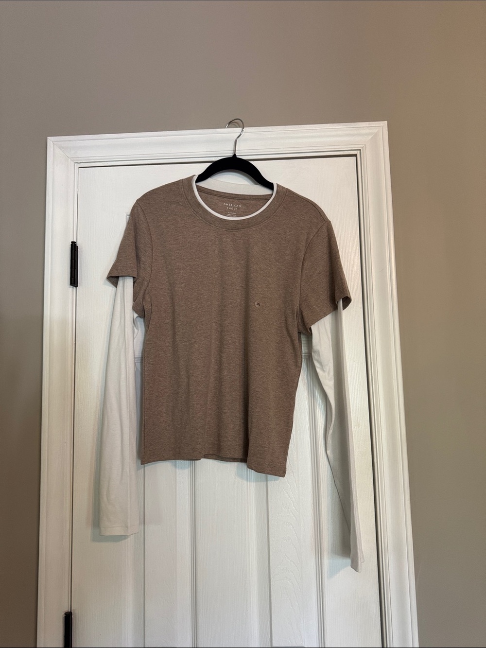 American Eagle Long Sleeve Tshirt